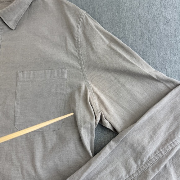 Lululemon Shirt Men XL Gray Stretch Long Sleeve Button Up Preppy Collard STAINED - Picture 4 of 12